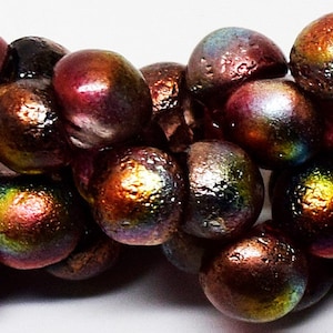9x8mm, MAGIC RASPBERRY ETCHED, Mushroom Beads, Buttons, drop beads, purple, red, gold, Knitting, Kumihimo, (mush23)