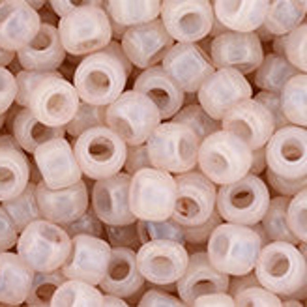 8/0  #YPS0070, Hybrid ColorTrends: Milky- WARM TAUPE, Toho Seed Bead, special, taupe, beige, brown, tan, ivory, TR-08-Yps0070