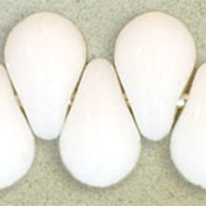 0300, OPAQUE WHITE, 4x6, 6x4mm drop beads, tear drops, rain drops, Kumihimo, Knitting, Beadweaving, (4x6-13)