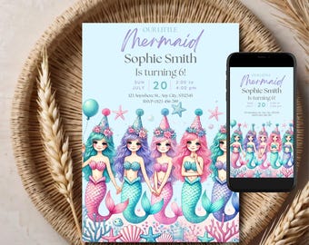 Könnte beinhalten: Eine hellblaue Geburtstagseinladung zum Thema Meerjungfrau mit dem Text "Our Little Mermaid Sophie Smith Is turning 6!" und Veranstaltungsdetails. Ein Smartphone zeigt das gleiche Design. Die Einladung zeigt Meerjungfrau-Illustrationen.