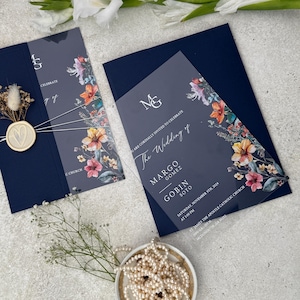 Stijlvolle bruiloftsbriefpapier, rustiek-chique huwelijksuitnodiging, bloemen bruiloft uitnodiging met gedroogde bloem