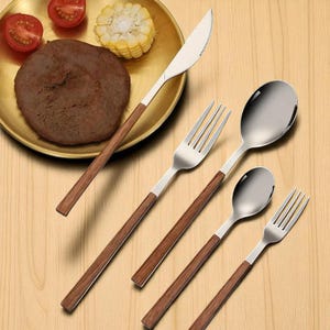 16-teiliges handgefertigtes Besteckset mit Holzgriff - Holzimitat für 4 Personen (Messer, Gabel, Löffel, Teelöffel)