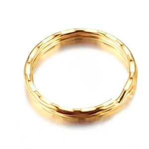 20 pcs. Golden Split Rings Key Rings - 25mm (1 inch) - Hammered Textured