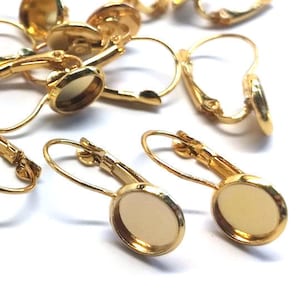 10 pcs. Bright Gold Plated Earring Clips Settings Lever Back Bezels Cabochons - 8mm Glue Pad Setting