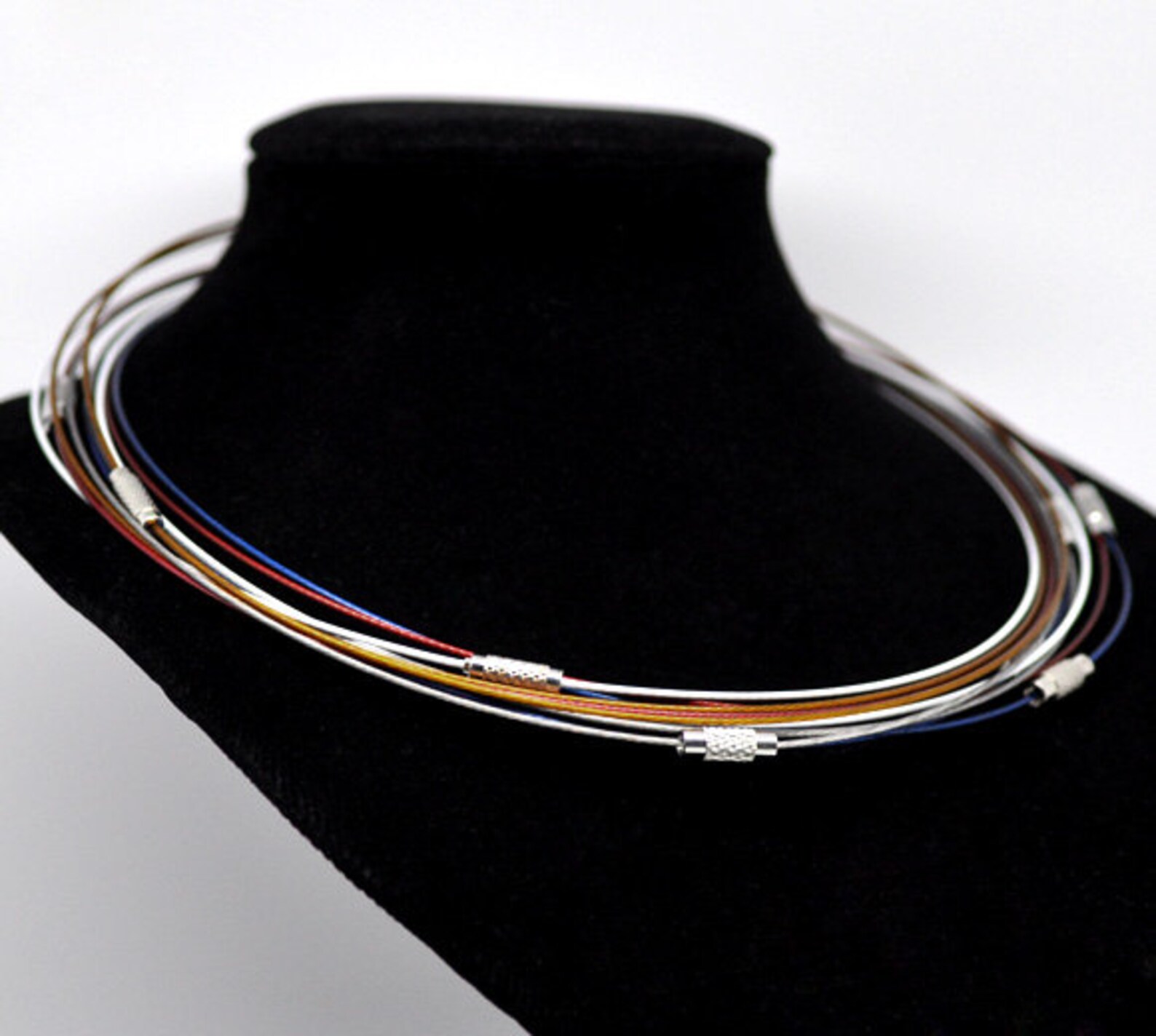 Memory wire choker Clearance