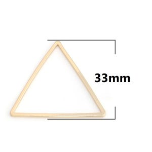 10 colgantes triangulares de metal chapados en oro - 33 mm x 29 mm - 1,3" - ¡Ideales para hacer pendientes con flecos, collares y colgantes!