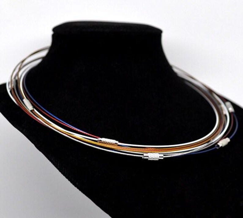 10 st. Halsband med minnestrådschokerbeläggning och silverskruvspänne - 40 cm - 1 mm - TJOCKA - 10 färger - HÖG KVALITET bild 3