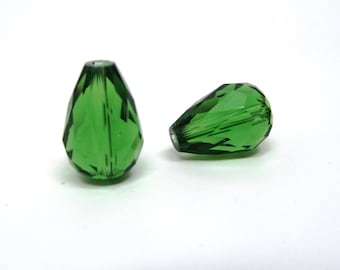 30 pcs Green Glass Faceted Teardrop Beads - 6mm x 4mm - Hole Size: 1mm