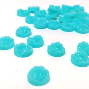 10 pcs Druzy Resin Embellishment Cabochons Blue Aqua - 12mm Diameter - Circle - 5mm Thick