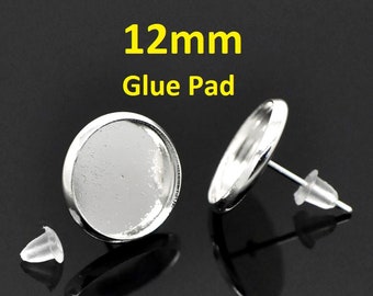 10 oder 30 oder 50 Stück. Versilberte Ohrstecker Ohrstecker 12mm Cabochons 12mm Klebekissen