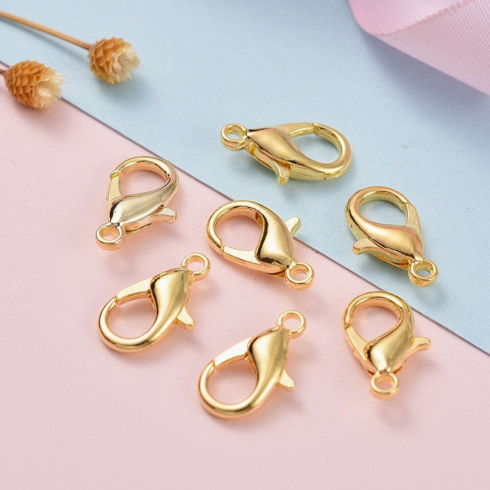 300pcs Lobster Claw Clasps for Jewelry Making,Metal Alloy Curved Lobster Clasps Clip Jewelry Necklace Clasps Fastener Hook for DIY Bracelet Necklace