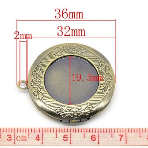 10 pcs Antique Bronze Carved Flower Ornamented Pendant Picture Photo Locket Box Charm Pendants For 20mm and 24mm Settings image 2