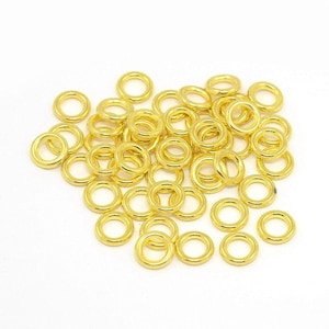 100 pcs Gold Tone Soldered Closed Jump Rings - 8mm - 15 Gauge (1.5mm Thick) - Hole size: 5mm