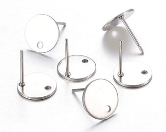10 st. (5 par) örhängesstift/baser/örhängen/infattningar i 304 rostfritt stål, silverfärgade - 8 mm längd - 8 mm diameter - hålstorlek: 1 mm