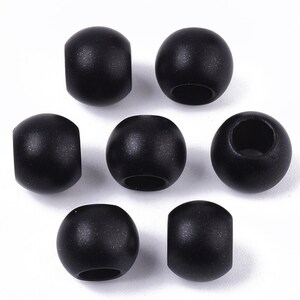 75 piezas de cuentas espaciadoras de bolas lisas de acrílico negro mate - 12 mm - Orificio grande: 6 mm - ¡Compatible con cordones europeos y Paracord!