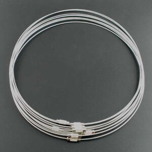 10 pcs. Memory Wire Choker Coated Necklaces with Silver Screw Clasp - 18 inch - 1mm - THICK - Grey Silver Tone - HIGH QUALITY