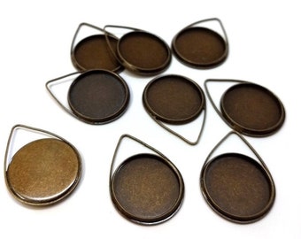 10 pcs. Antique Bronze Pendant Circle Posts Settings Bezels Tray Cabochons - 20mm Glue Pad Setting (Cameo Setting Diameter) - Teardrop