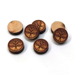 10 Stück In Holz gravierte Cabochons - Baum - 12 mm - Flacher Münzkreis