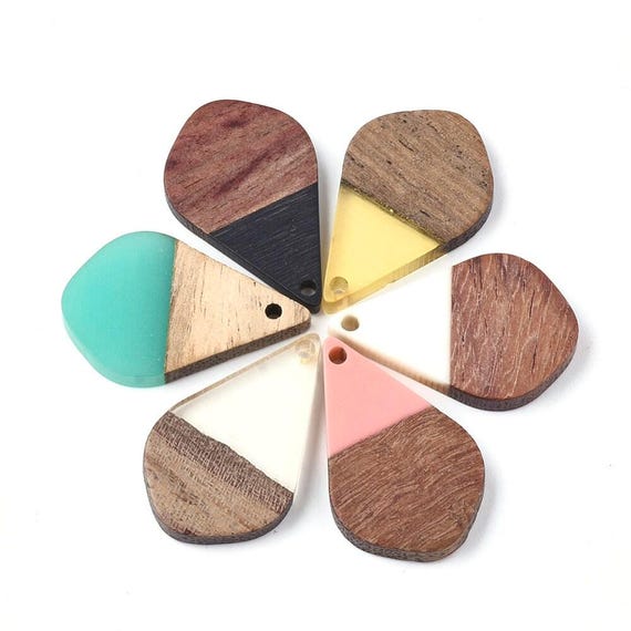 Resin & Wood Pendants - Small - Assorted Resin & Wood Pendants - Small - Assorted