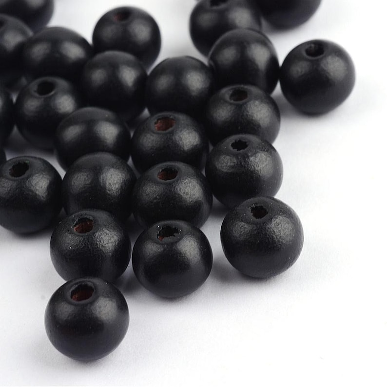 200 pcs Black Wooden Wood Round Spacer Beads - 8mm (0.32") - Hole Size: 3mm - Matte image 1