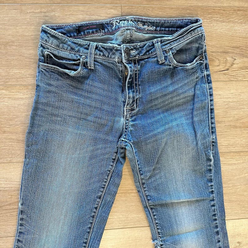 Wrangler Rock 47 Jeans Damen 9 / 10x34 Bootcut Low Rise verschönern Cowgirl LESEN Bild 6
