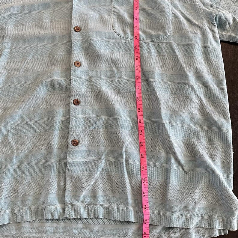 Camisa Tommy Bahama de seda con botones, color verde mar y azul, texturizada, ideal para vacaciones de verano, talla 2XL. imagen 8