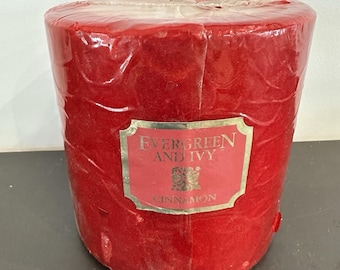 Vela redonda grande roja de 6x6 pulgadas, estilo vintage, con aroma a pino, hiedra y canela, 3 mechas, ideal para Navidad.