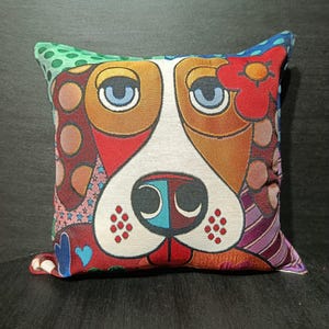 カラフルな犬の枕カバー – 40 x 40 cm ゴブラン織りのタペストリークッション – 抽象的な子犬の顔の装飾 – 犬好きの方のための手作り動物アート枕