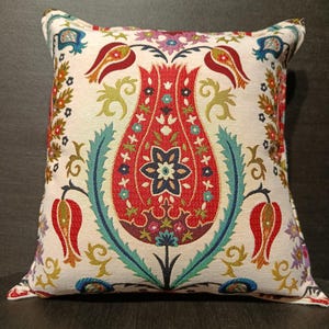 Red Tulip Ottoman Cushion Cover: Gobelin Jacquard Turkish Pillow