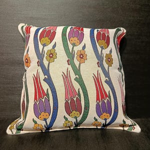 Gobelin Tapestry Pillow Cover: Turkish Tulip Floral Ottoman Cushion