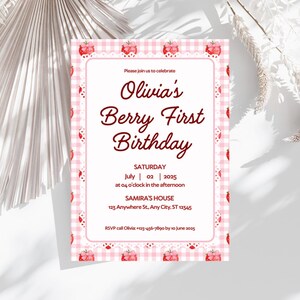 Convite de primeiro aniversário de Berry, convite de primeiro aniversário de morango vermelho, morangos margaridas, primeiro aniversário de Berry, menina de primeiro aniversário