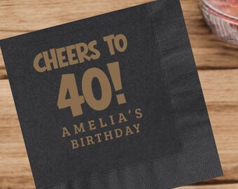 Servilletas de cumpleaños personalizadas / ¡Brindemos por {edad}! / Servilletas con nombre personalizado / Decoración para fiestas de cumpleaños / Servilletas de cóctel