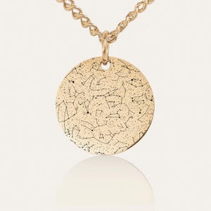 Collier personnalisable carte des étoiles - Pendentif pièce de monnaie recto-verso - Chaîne cubaine - Acier inoxydable ou plaqué or 18 carats - Cadeau personnalisé par date