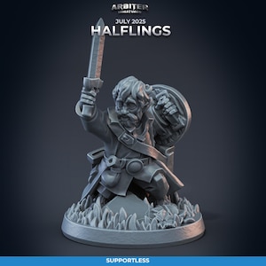 Halfling Adventurers – 32mm Fantasy Miniatures (2 Variants) – Printed in Grey PLA – Unpainted – Arbiter Miniatures