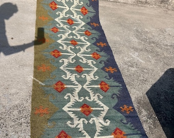 Handwoven Wool Jute Kilim Runner Rug: Geometric Indian Design