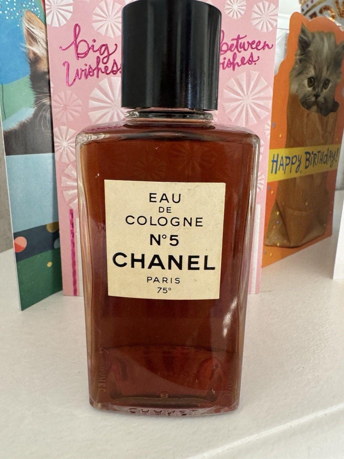 Chanel no 19 vintage - Etsy 日本