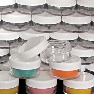 10 Gram Cosmetic Makeup Jars Plastic Beauty Eyeshadow Glitter Containers Lip Balm Pot White Lids (25 Jars) 5066-25