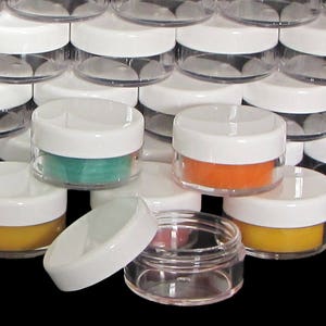 10 Gram Cosmetic Makeup Jars Plastic Beauty Eyeshadow Glitter Containers Lip Balm Pot White Lids (25 Jars) 5066-25