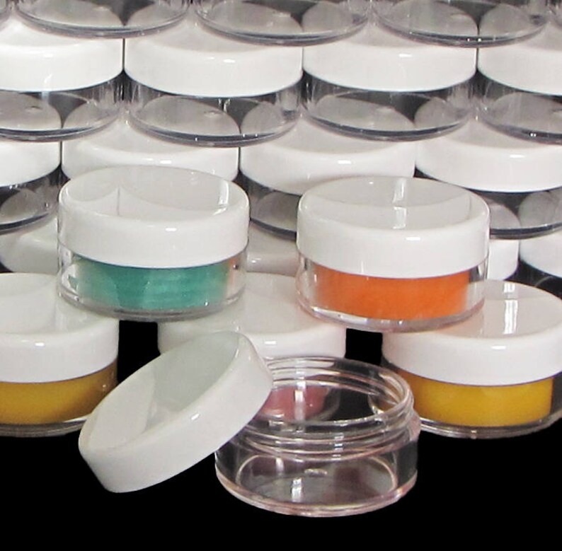 10 Gram Cosmetic Makeup Jars Plastic Beauty Eyeshadow Glitter Containers Lip Balm Pot White Lids (25 Jars) 5066-25
