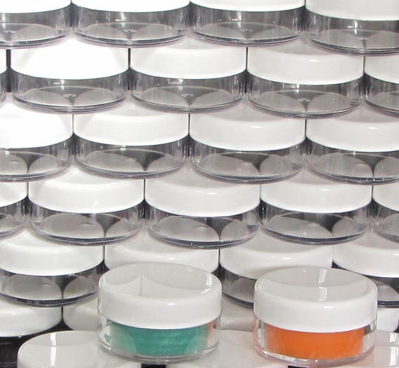 Cosmetic Makeup Jars Beauty Eyeshadow Glitter Containers Plastic Lip Balm Pot with White Lids 10 Gram (25 Jars) 5066-25