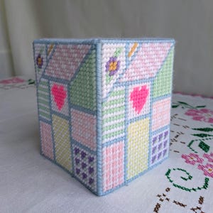 Vintage Needlepoint/Plastic Canvas Tissue Box Cover Patchwork Pastels