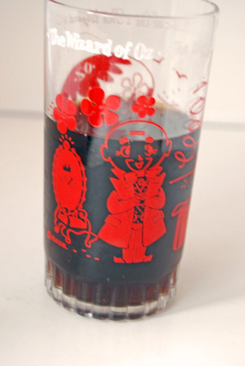 Set of Two Wizard of Oz Drinking Glasses Tin Man and Wizard Etsy