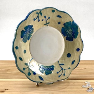 Handmade Floral Sgraffito Sandwich Snack Plate, Ceramic Lunch Plate, Pottery Snack Plate, Modern Plate, Handmade Dinnerware