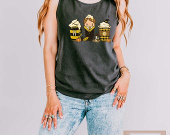 Camiseta sin mangas con estampado de café y diseño de mago adorable, camiseta sin mangas de verano Comfort Colors Fantasy, camiseta con estampado de café mágico para otoño.