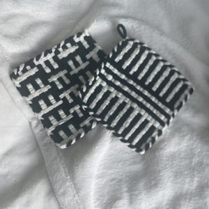 Handmade pot holder, trivet, handmade trivet, pot holder from loom, woven cotton pot holder
