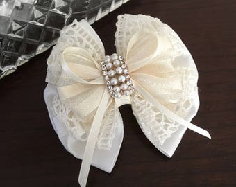 Baptism girl hair bow,wedding hair bow,hair bow,1st communion hair bow,ivory hair bow,hair bows,ivory bow,hairbow,girl bows,bow hair clip,10