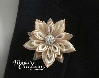 Wedding lapel pin,Men’s flower,boutonniere,handmade boutonniere,groom flowers,men’s lapel,men’s lapel pin,wedding boutonniere,men brooches.