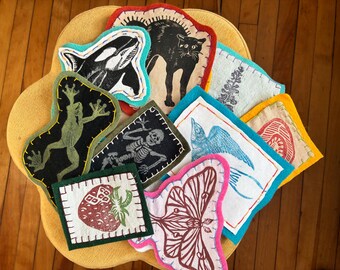 リノカットパッチ | アイロン接着ハンドメイドパッチ | ブロックプリントパッチ | カブトムシパッチ | 松ぼっくりパッチ | 歯パッチ | 蓮パッチ | サンショウウオパッチ