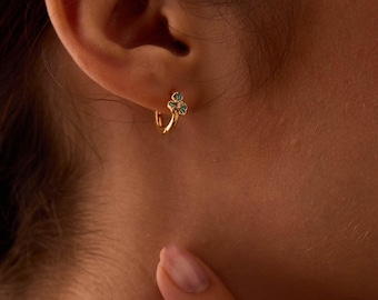 Minimalist Dainty Flower Huggie Hoop Earrings, 14k Gold Earrings, Bridesmaid Gift, Christmas Gifts