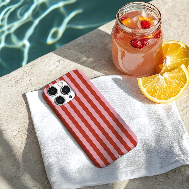Roze gestreept telefoonhoesje – rood en roze lijnenontwerp – retrolook – voor iPhone 16, 15, 14, 13, 12, 11 – Pro Max, Plus en Mini – cadeau afbeelding 7